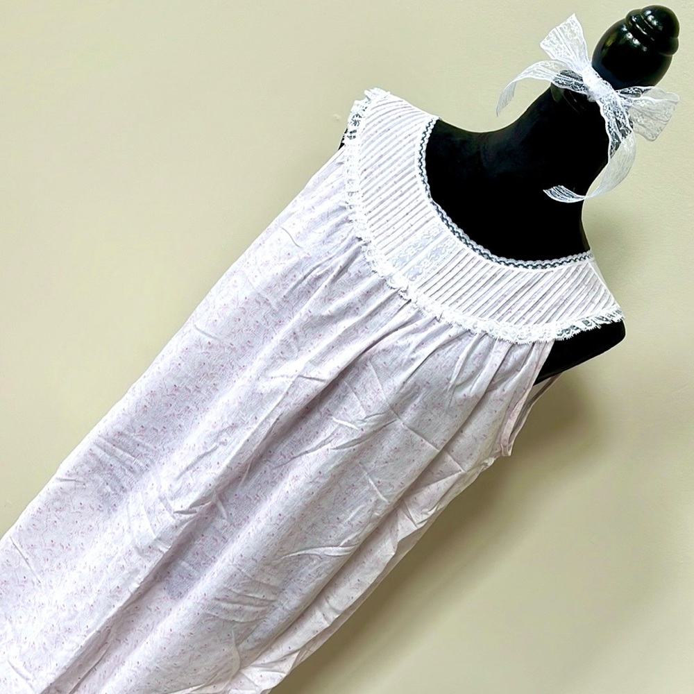 Vintage Floral Nightgown